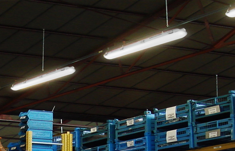 LED LG07J LED-TRI-ARROP LED adaptée à une utilisation intérieure / extérieure